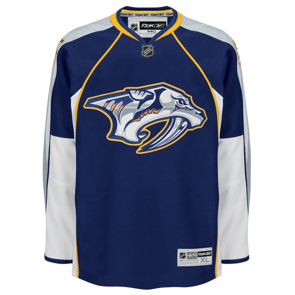 Used Nashville Predators NHL Hockey Reebok XXL Blue T-Shirt
