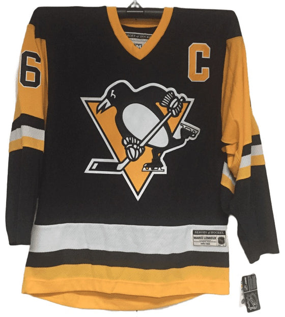 CROSBY CCM Vintage Collection 1977 Pittsburgh Penguins White 550