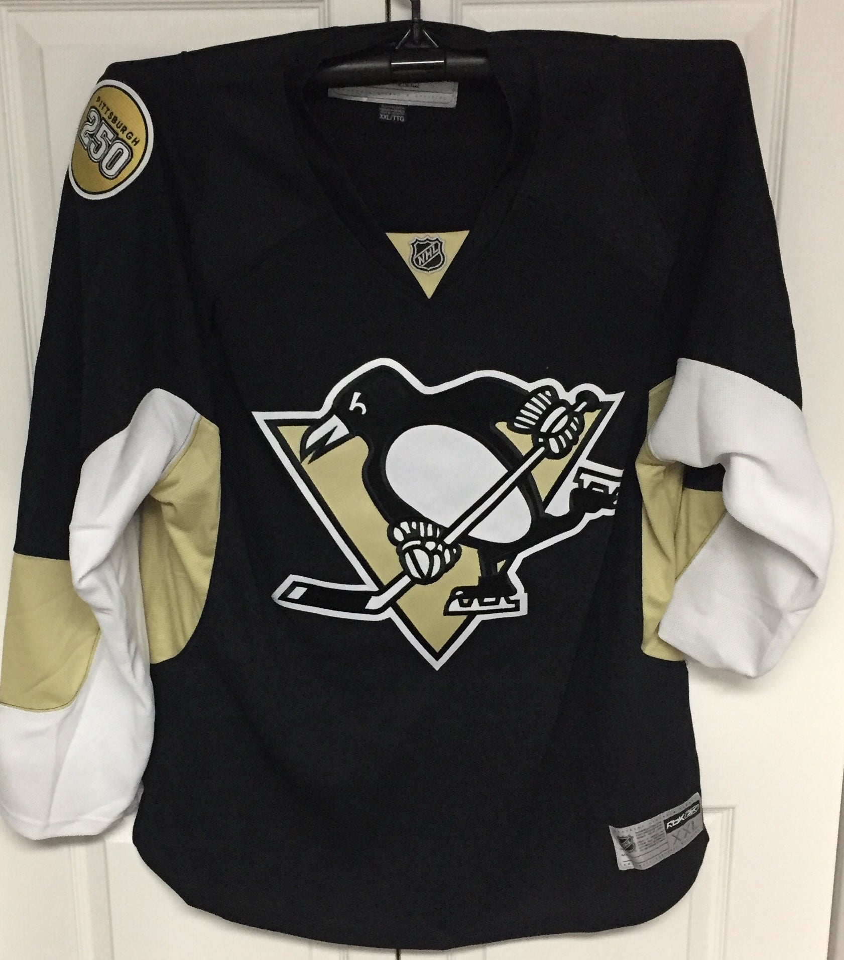 Pittsburgh Penguins NHL Reebok Retro Sport Gray Thermal Shirt