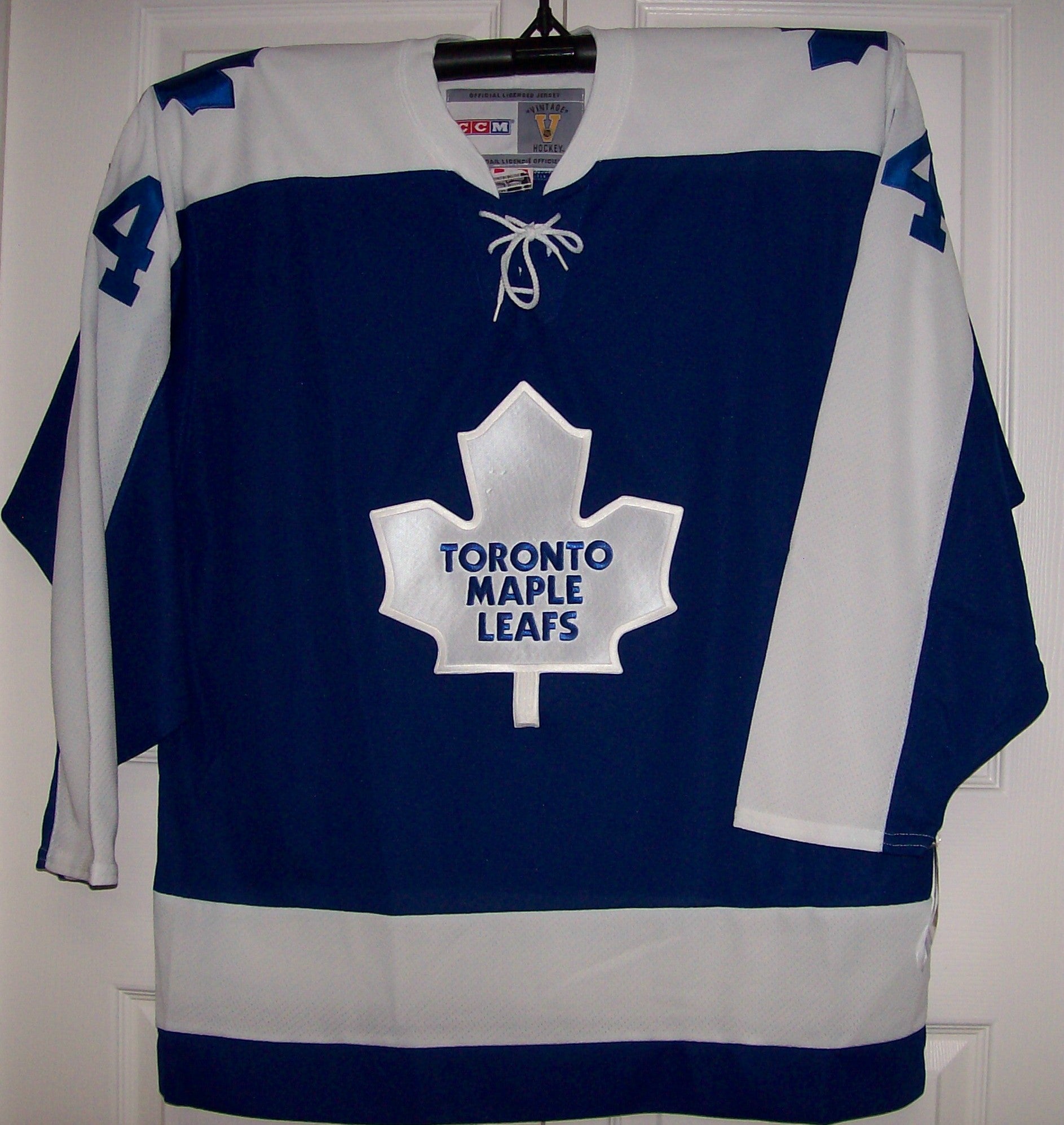 New Custom Toronto Maple Leafs Jersey Name And Number Black Golden City  Edition NHL - Tee Fashion Star